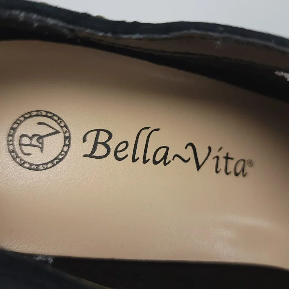 Bella Vita Dara Kid Suede Pointed‎ Toe Classic Pumps Black